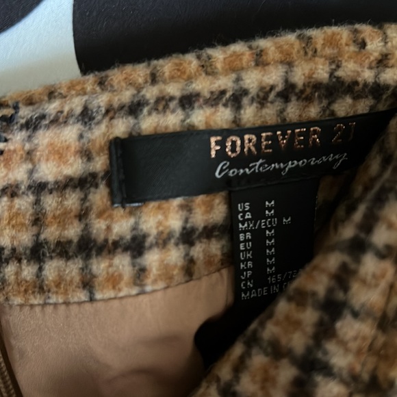 Plaid Mini Skirt - Picture 5 of 7